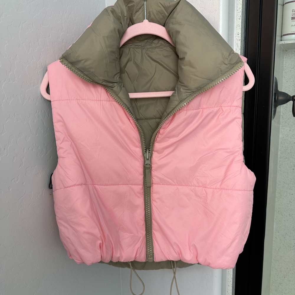 Zara Pink and Khaki Reversible Vest NWOT Small